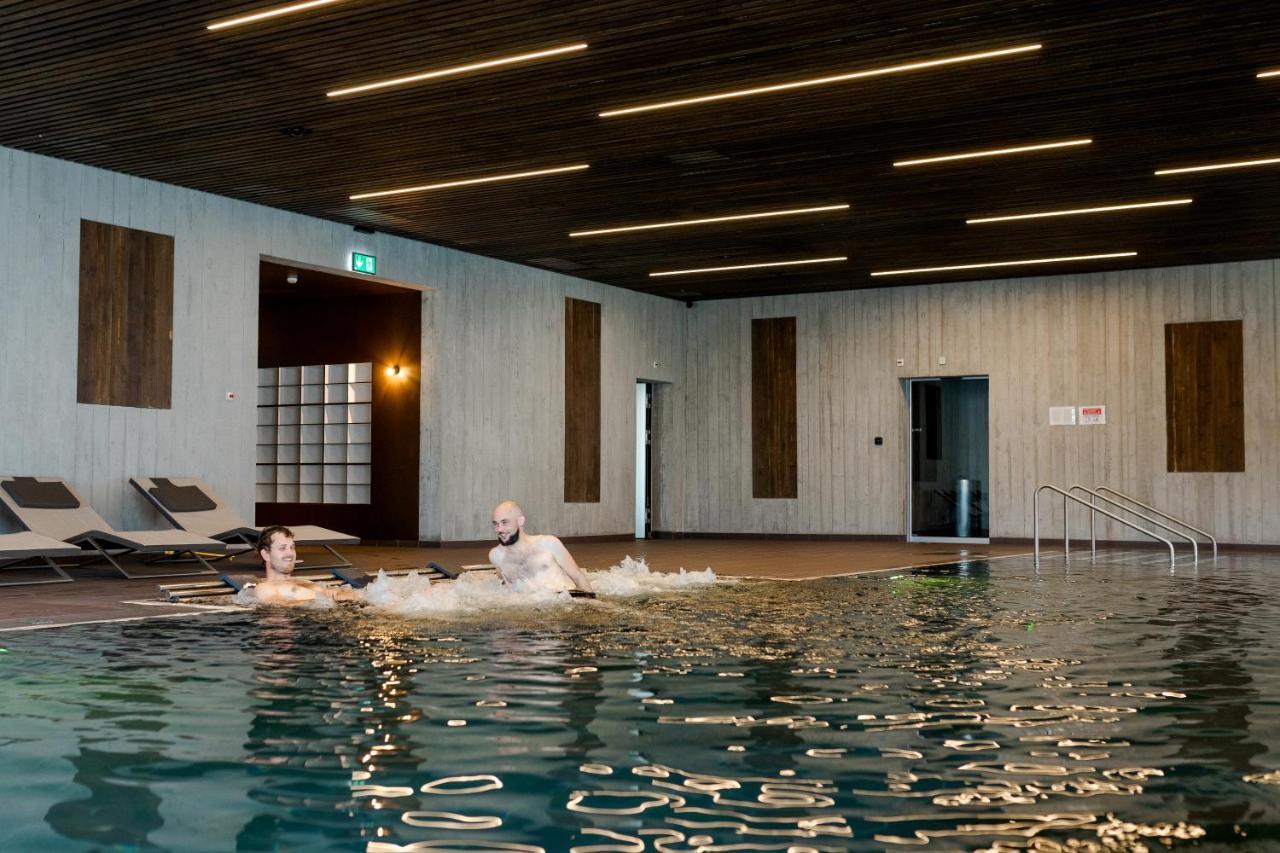 Grand Hotel Du Cervin - Auberge De Jeunesse Et Spa Saint-Luc Luaran gambar