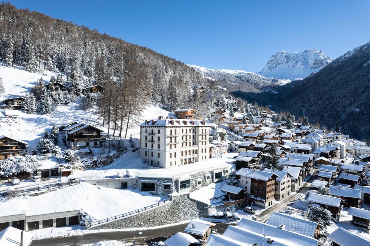 Grand Hotel Du Cervin - Auberge De Jeunesse Et Spa Saint-Luc Luaran gambar