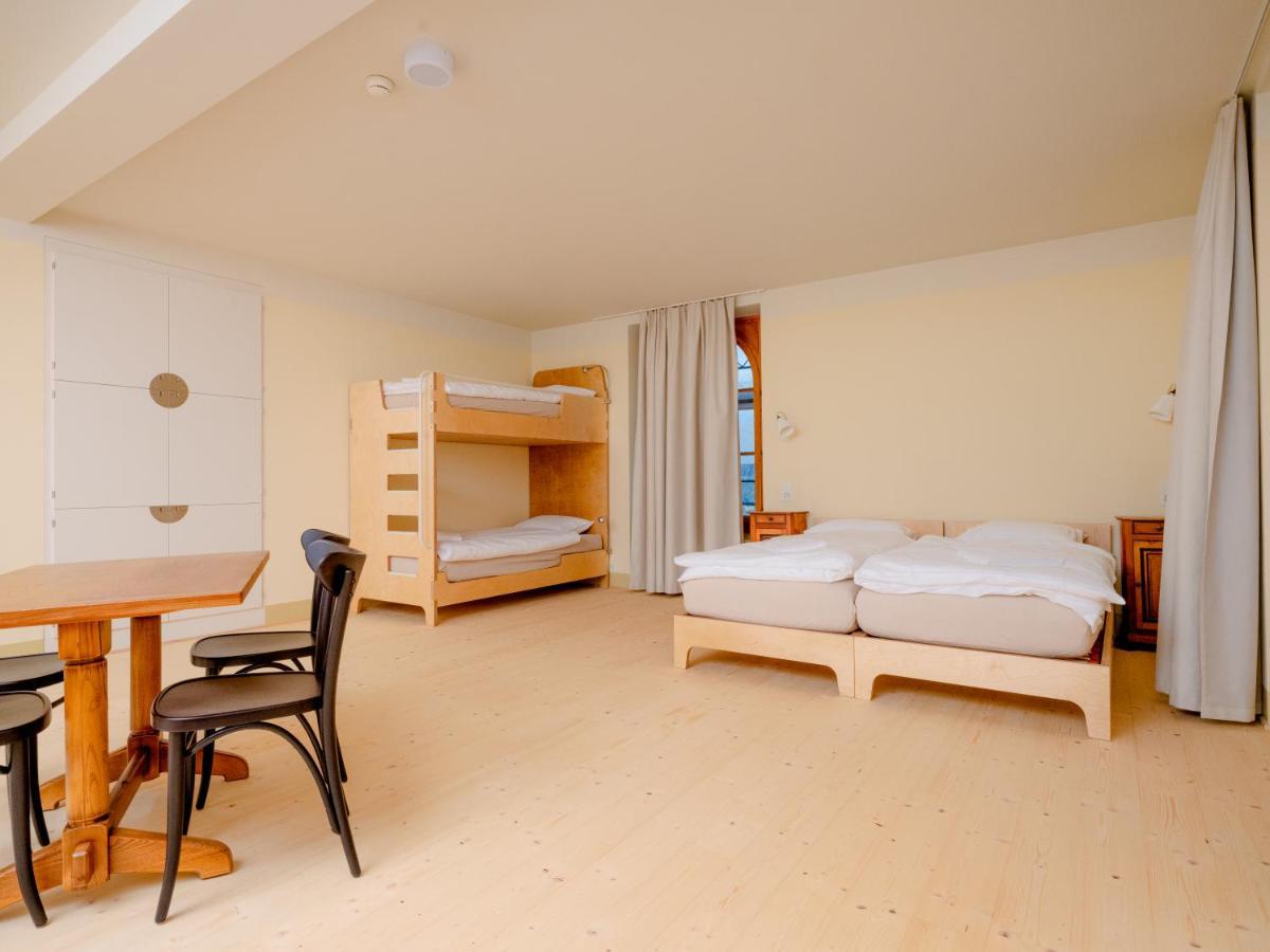 Grand Hotel Du Cervin - Auberge De Jeunesse Et Spa Saint-Luc Luaran gambar